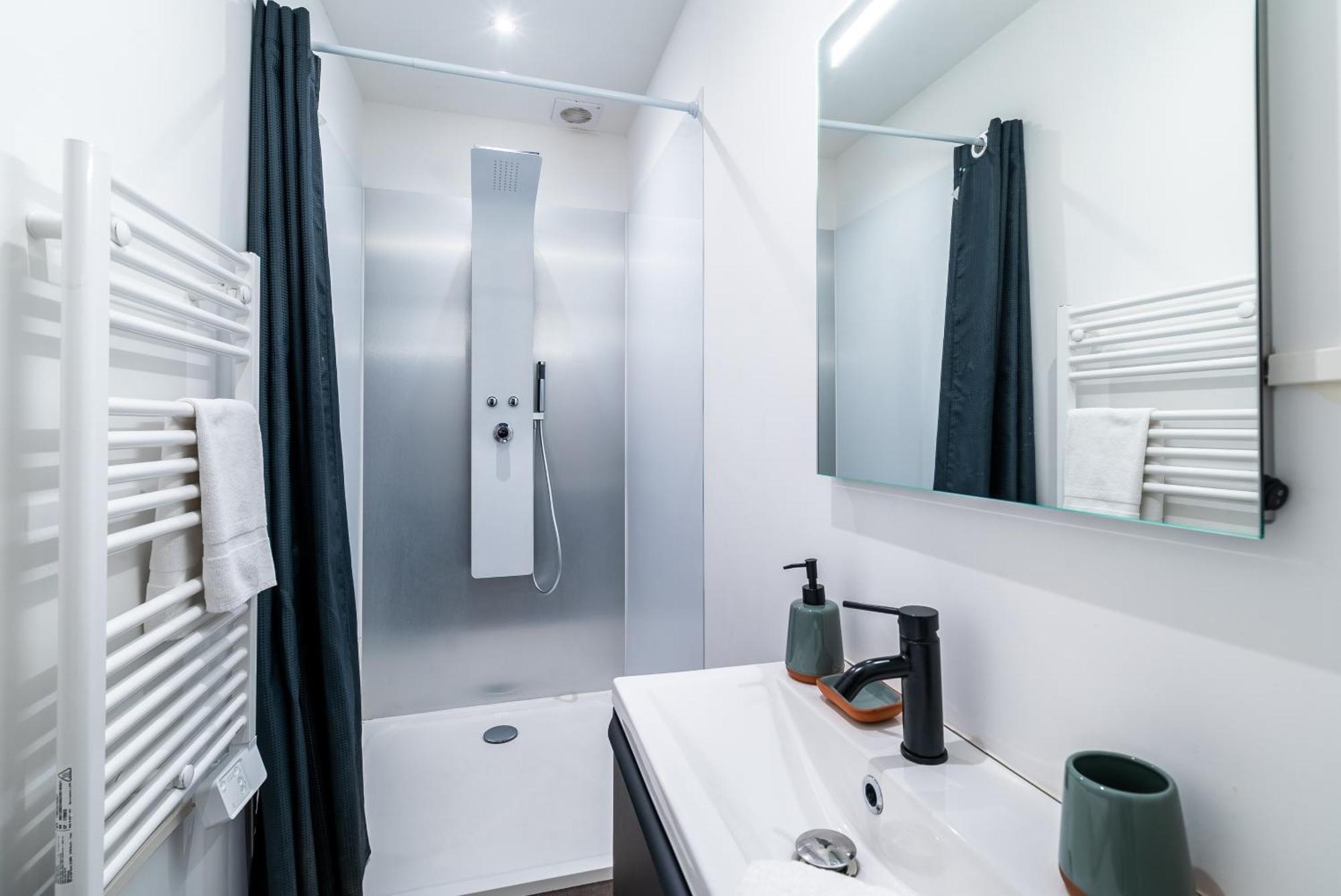 Mon Appart'Hotel - Gare De Limoges - Appartement Familial - Parking En Supp ภายนอก รูปภาพ